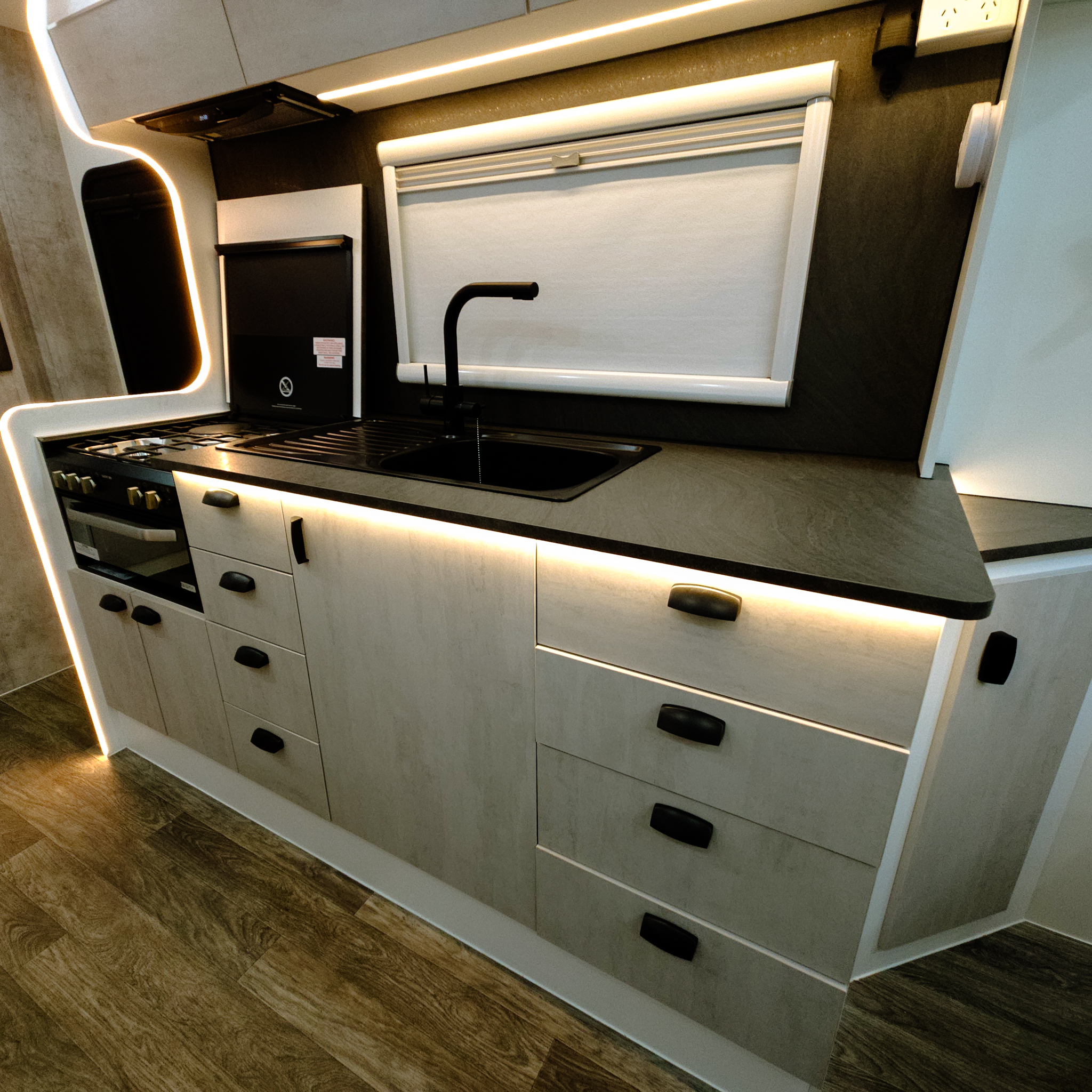 Sunland Caravans still 7